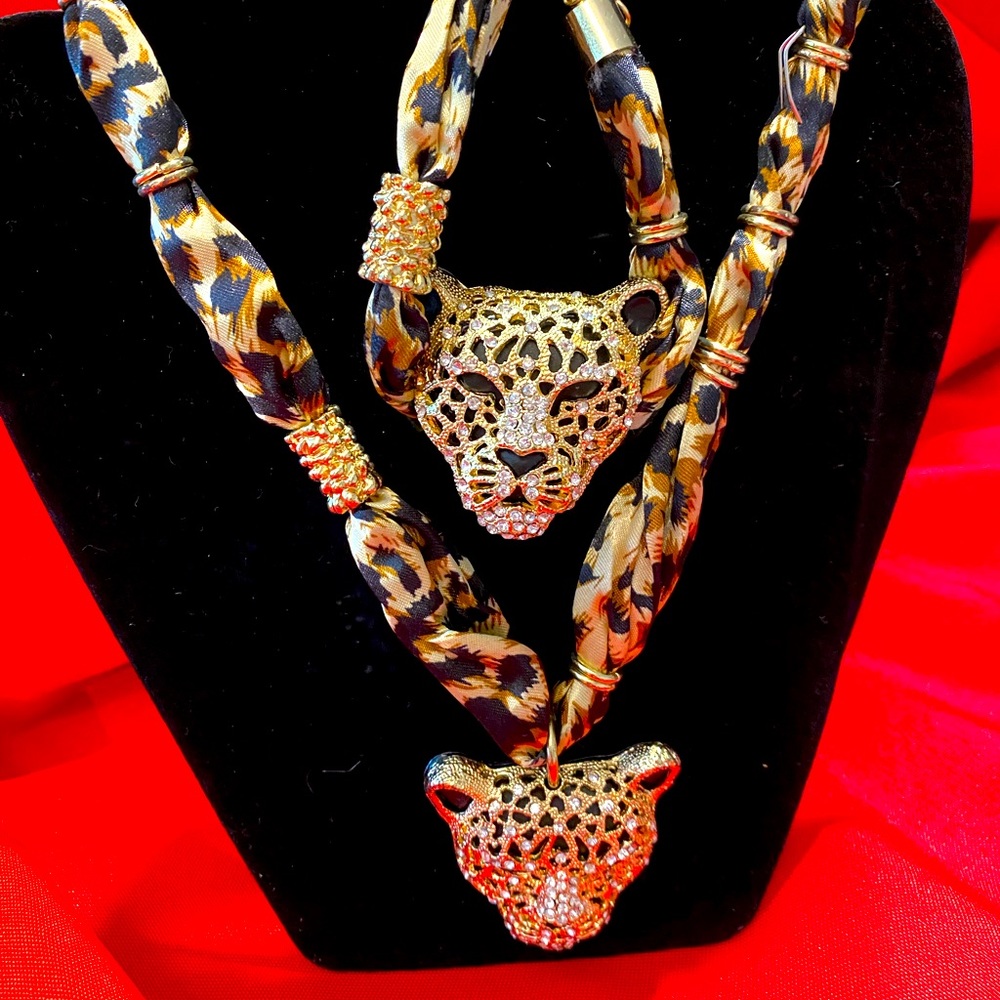 Austrian Crystal and Florentine Gold Big Cat Necklace and Bracelet